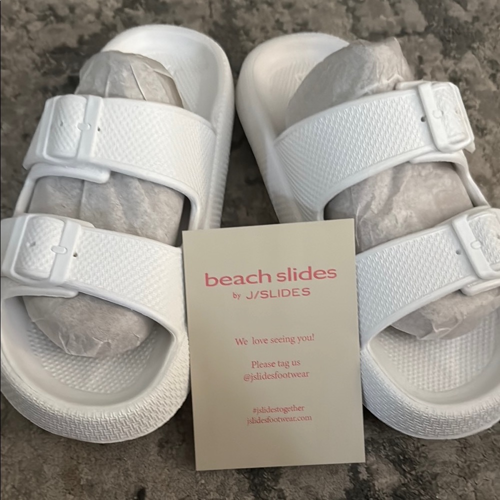J/SLIDES White Minimalist Slide Sandals